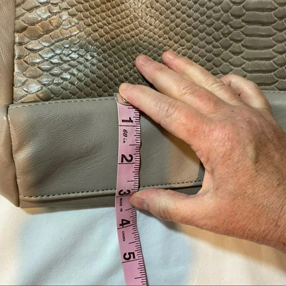 Nine West taupe faux animal skin tote bag - Picture 6 of 8